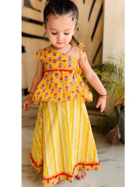 [Available] Girls Printed Yellow Blouse & Skirt Set