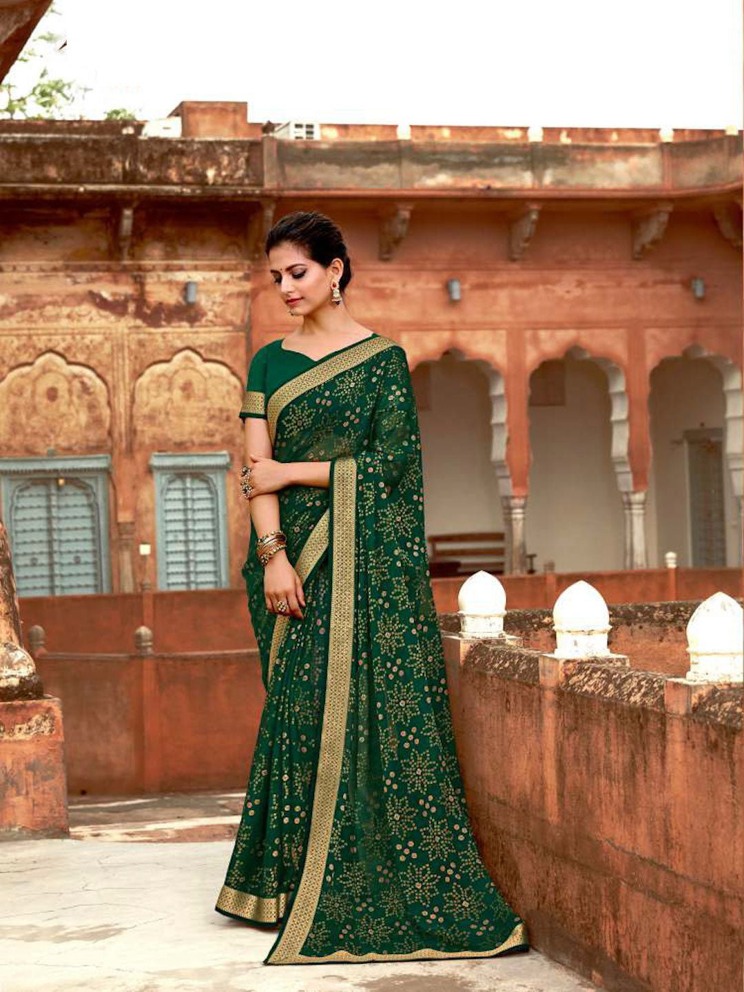 AVANTIKA: Green Patterned Designed Saree with Solid Colour Blouse [SoldOut]