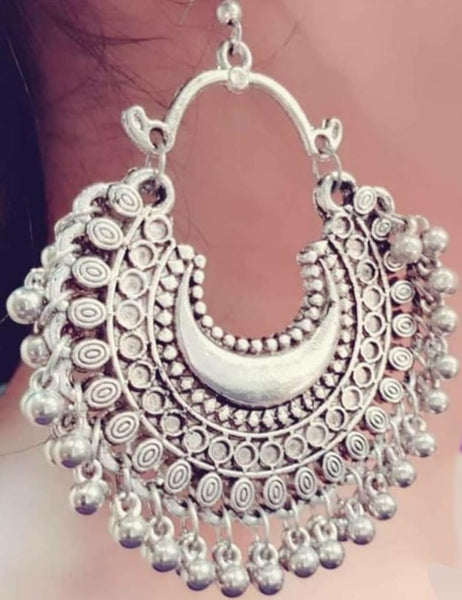 Earrings - Silver Hoop Earrings with dangling tassels [SoldOut]